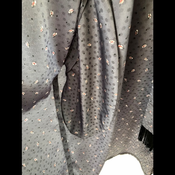 kimono style unisex one size fits most silky Steely gray & black trim - Picture 9 of 15